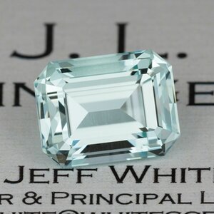 JW_Aquamarine_6.16ct_9.37x12.18mm.jpg