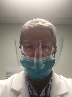 BILmaskatwork.jpg BILmaskatwork.jpg
