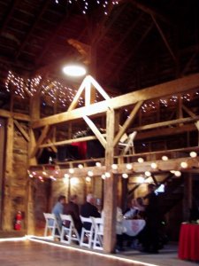d&dwidebarn.jpg