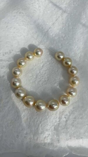 Pearl Bracelet 2.jpeg
