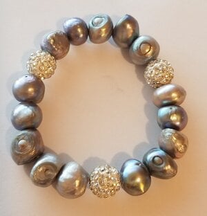 Pearl Bracelet3.jpg