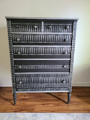 dresser.jpg