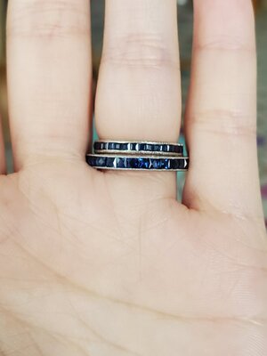 831134
