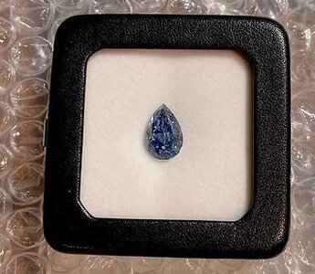 pearbluemoissy (2).jpg