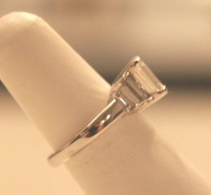 ecut ring 2.JPG