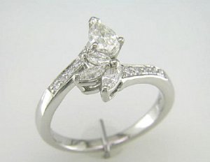 pear shaped twisted ring.jpg