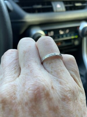 Ring1.jpeg Ring1.jpeg