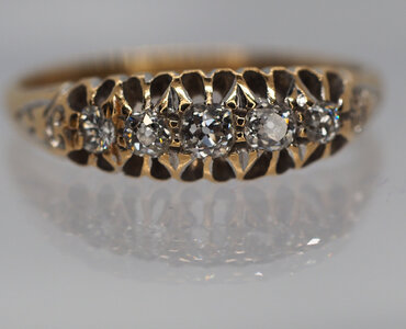18ct gold setting.JPG 18ct gold setting.JPG
