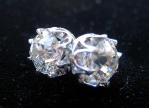 OMC_Earrings5.jpg