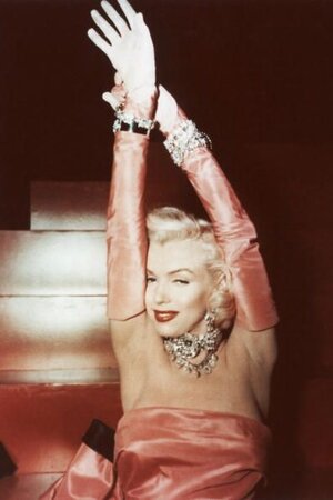 american-actress-marilyn-monroe-as-lorelei-lee-performing-a-news-photo-1628607057.jpg
