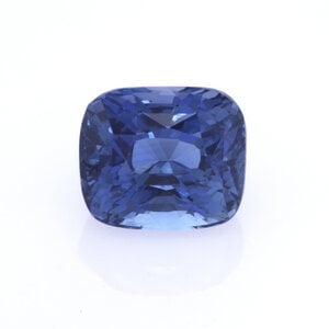 5.53ct Cornflower Blue Sapphire - Natural and Untreated.jpg
