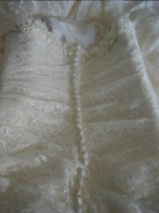 dressbackdetailbed.JPG