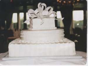 horriblecakeidea.jpg