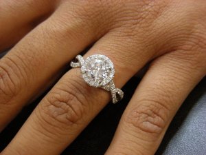 Diamond Ann Engagement Ring 2007 002.jpg