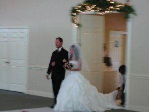 HERECOMESTHEBRIDE.jpg HERECOMESTHEBRIDE.jpg