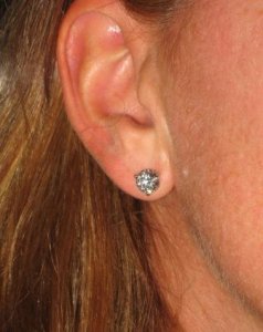 Diamond studs 011.jpg