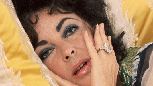 Elizabeth Taylor Engagement Rings Richard Burton.jpg