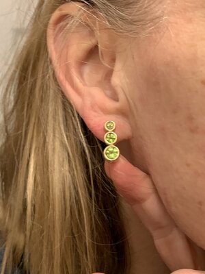 peridot earrings_2180.JPG peridot earrings_2180.JPG