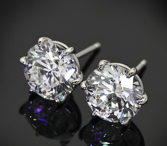 6-Prong-Martini-Earring-Settings_gi_6972_f-211880~2.jpg