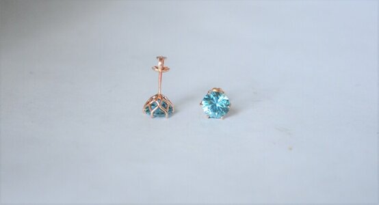zearrings1.jpg
