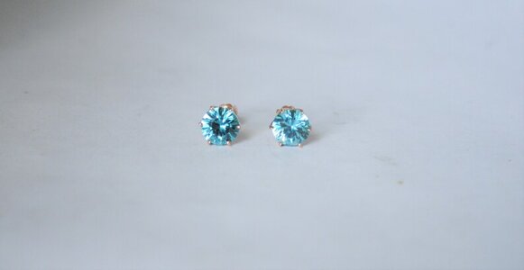 zearrings2.jpg zearrings2.jpg