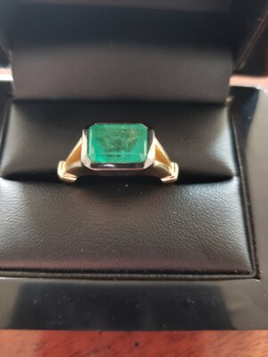 emerald4.jpg