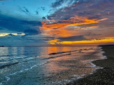 beachsunrisesummer2022.jpg