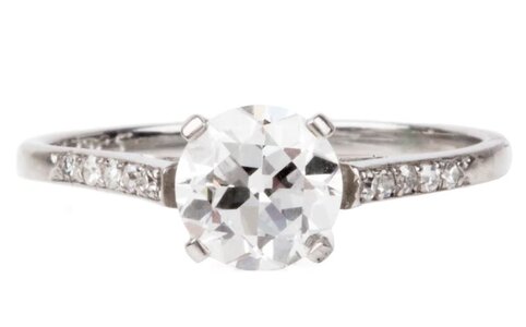 ringtop.JPG
