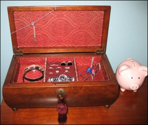 nebejewelrybox1.JPG