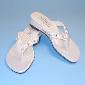 Jinni bridal shoes.jpg