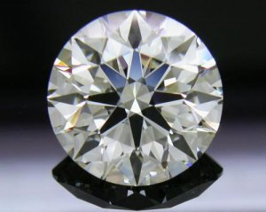 DI40X_GIA16156983.jpg