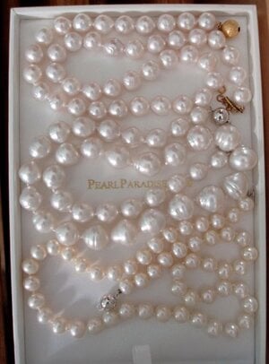White pearls- baroque akoya, SSP, metallic white.jpeg