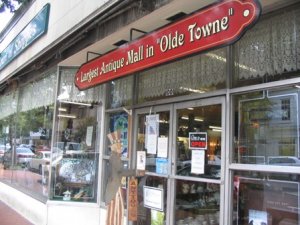 antiquesmalldos.jpg