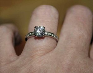 HANDSHOTbbring6.jpg