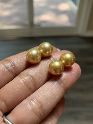 EARRINGS_COMP_B.png