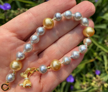 GSS & Akoya Pearl Bracelet9.jpg