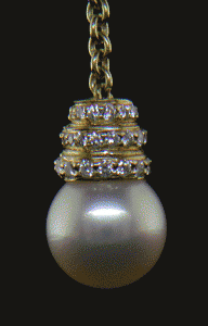 Pearl-Drop-Pendant-2.gif