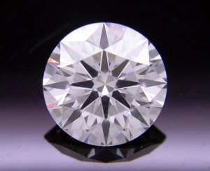 DI40X_GIA12866892.jpg