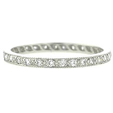 narrow wedding band.jpg