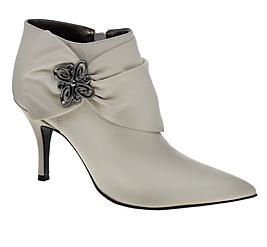 aldowhiteboot.JPG