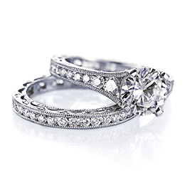 tacori graduated rounds setting.jpg