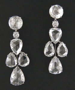 4pear-earrings.jpg