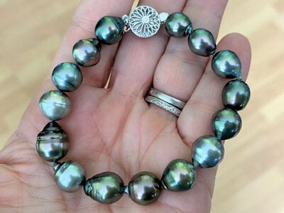 Rikitea Tahitian Pearl Bracelet5.jpg Rikitea Tahitian Pearl Bracelet5.jpg