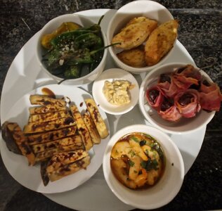 Tapas 15Nov2023.jpg Tapas 15Nov2023.jpg