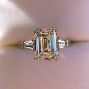 emeraldcutdiamondleonmege.jpg emeraldcutdiamondleonmege.jpg