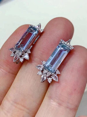 Aquamarine Earrings.jpg