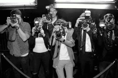 flash-camera.gif