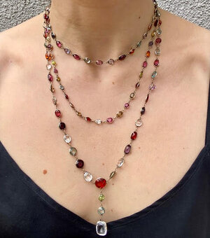 Necklace2.jpg