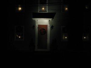 xmasdoor2.jpg