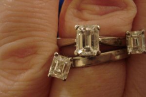 emeraldcutseaaringsand ring.JPG